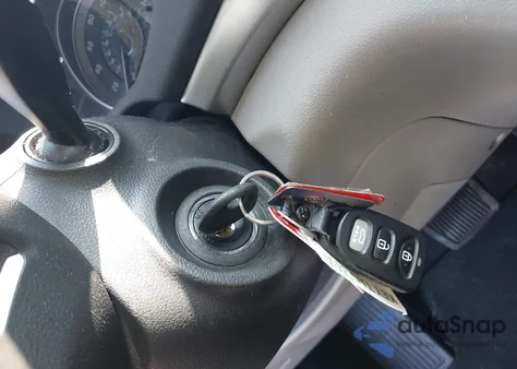 2019 Hyundai Elantra Sel from USA, damaged, VIN 5NPD84LF1KH450277